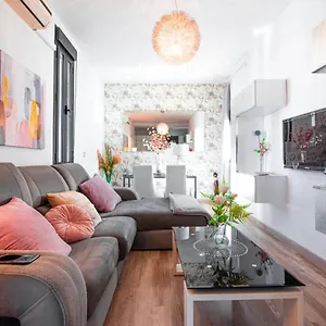 https://apt-edomus-gran-plaza-boutique.es-andalucia.com